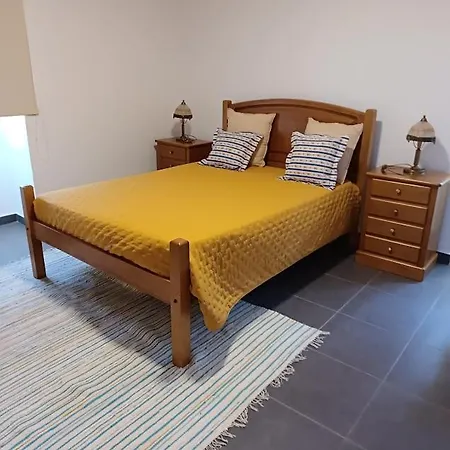 בית נופש Casa Dos Valentes Bicas